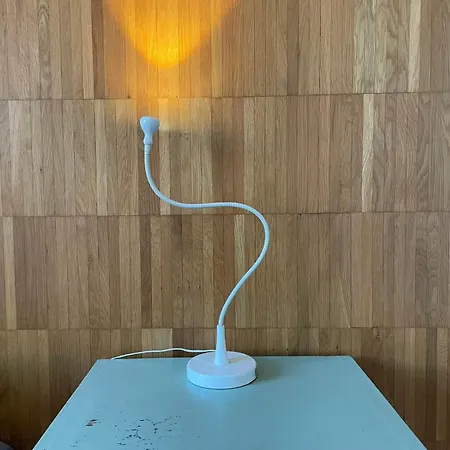 With Free Parking And Balcony * 소피아