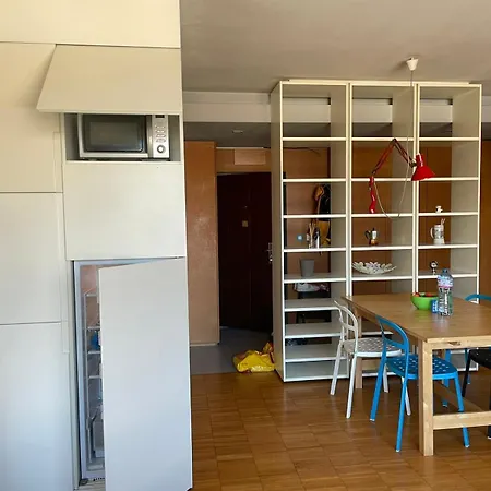 Appartement With Free Parking And Balcony *