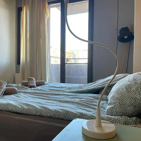 With Free Parking And Balcony Апартаменты София