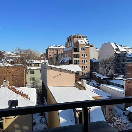 With Free Parking And Balcony * Szófia